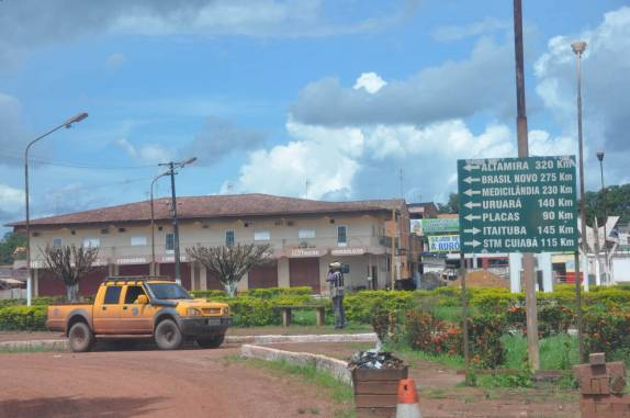 Em Rurópolis, entroncamento da Cuiabá-Santarém e Transamazônica - PA